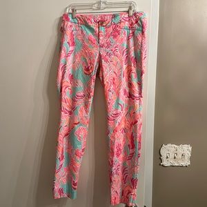 Lilly Pulitzer print chino pants